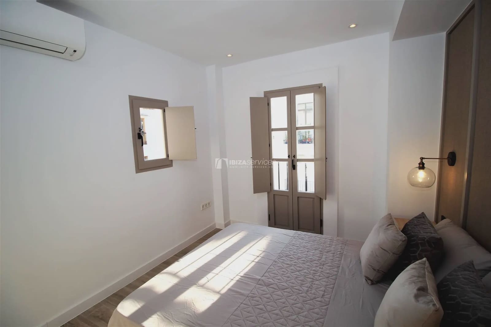 2 bedroom Apartment for rent in Ibiza / Eivissa town - € 840 (Ref: 8659751)