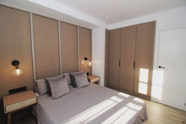 2 bedroom Apartment for rent in Ibiza / Eivissa town - € 840 (Ref: 8659751)