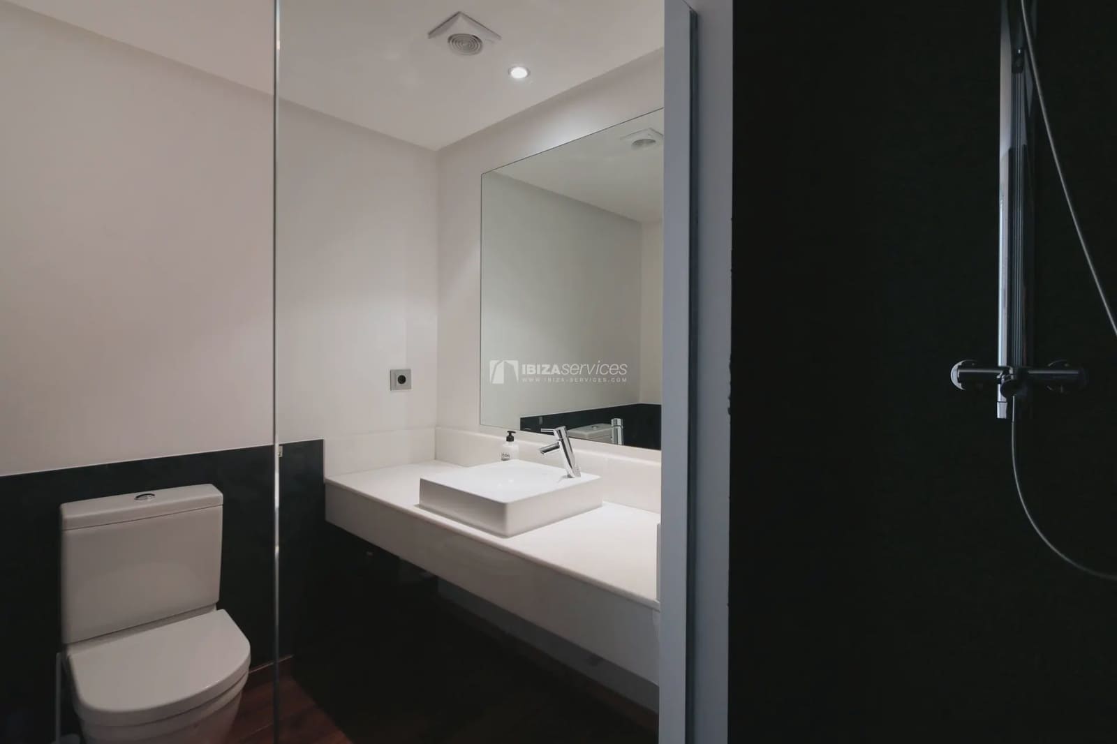 3 bedroom Apartment for sale in Ibiza / Eivissa town with pool garage - € 795,000 (Ref: 8659752)