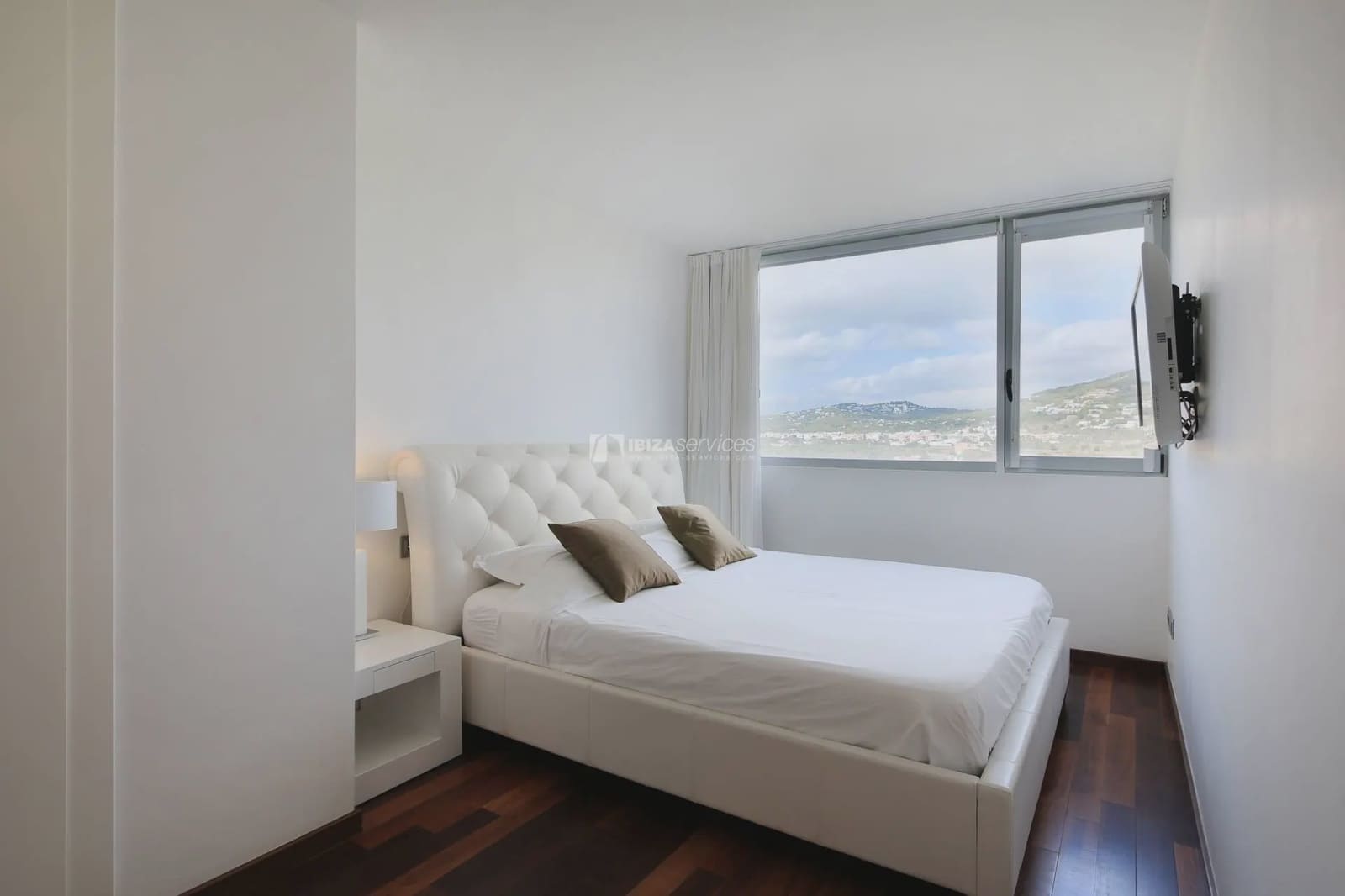 3 bedroom Apartment for sale in Ibiza / Eivissa town with pool garage - € 795,000 (Ref: 8659752)