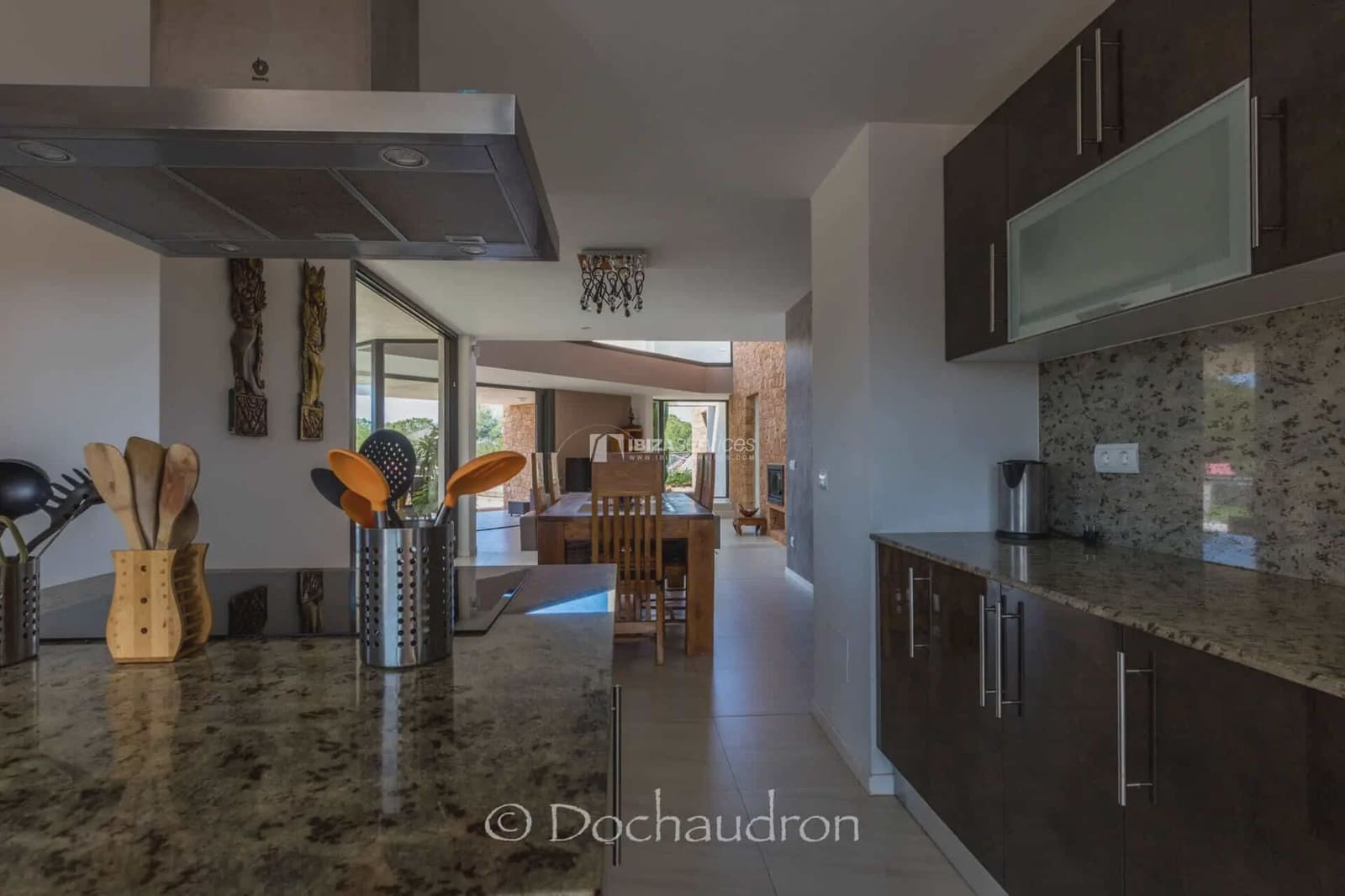 5 slaapkamer Villa voor vakantieverhuur in Sant Rafael de Sa Creu - € 5.404 (Ref: 8659755)