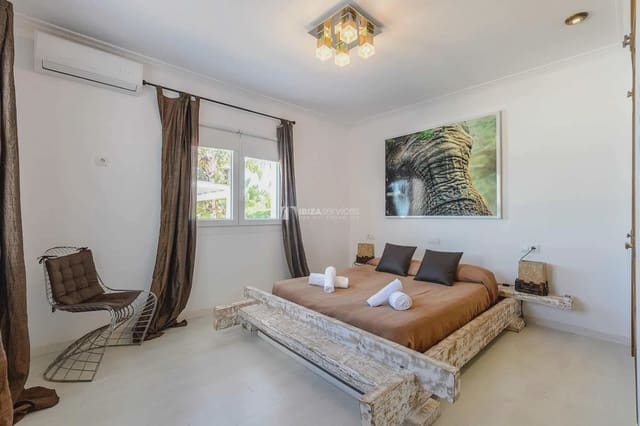 7 slaapkamer Villa voor vakantieverhuur in Santa Eulalia / Santa Eularia met zwembad garage - € 6.006 (Ref: 8659756)