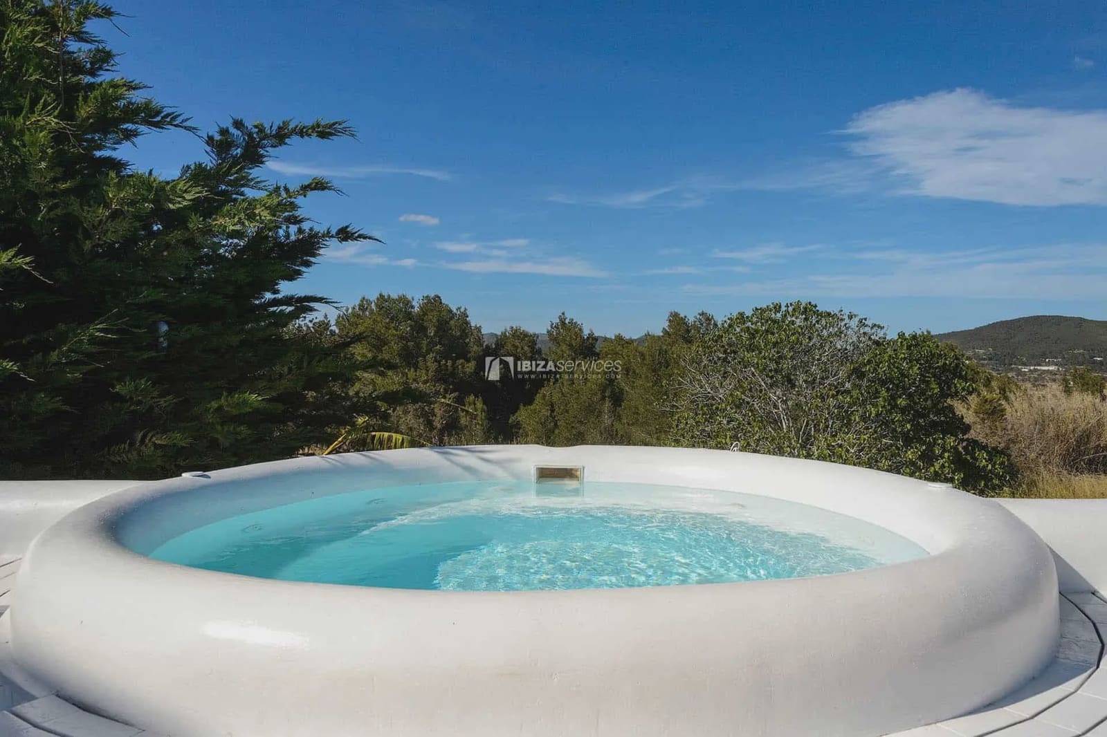 7 sypialnia Willa na kwatery wakacyjne w Santa Eulalia / Santa Eularia z basenem garażem - 6 006 € (Ref: 8659756)