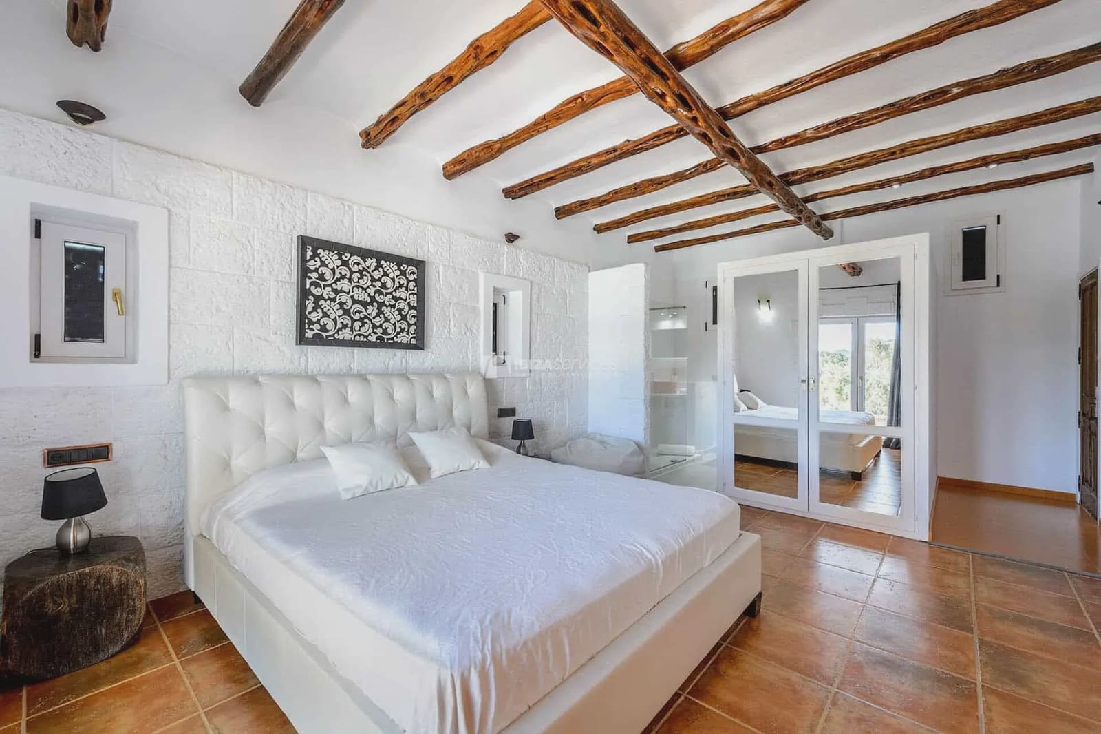 7 sypialnia Willa na kwatery wakacyjne w Santa Eulalia / Santa Eularia z basenem garażem - 6 006 € (Ref: 8659756)