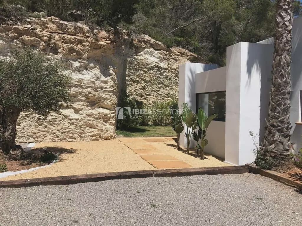   2 soveværelse   ferieVilla i Es Cubells   med   swimmingpool  garage  - € 3.745 (Ref: 8659757)