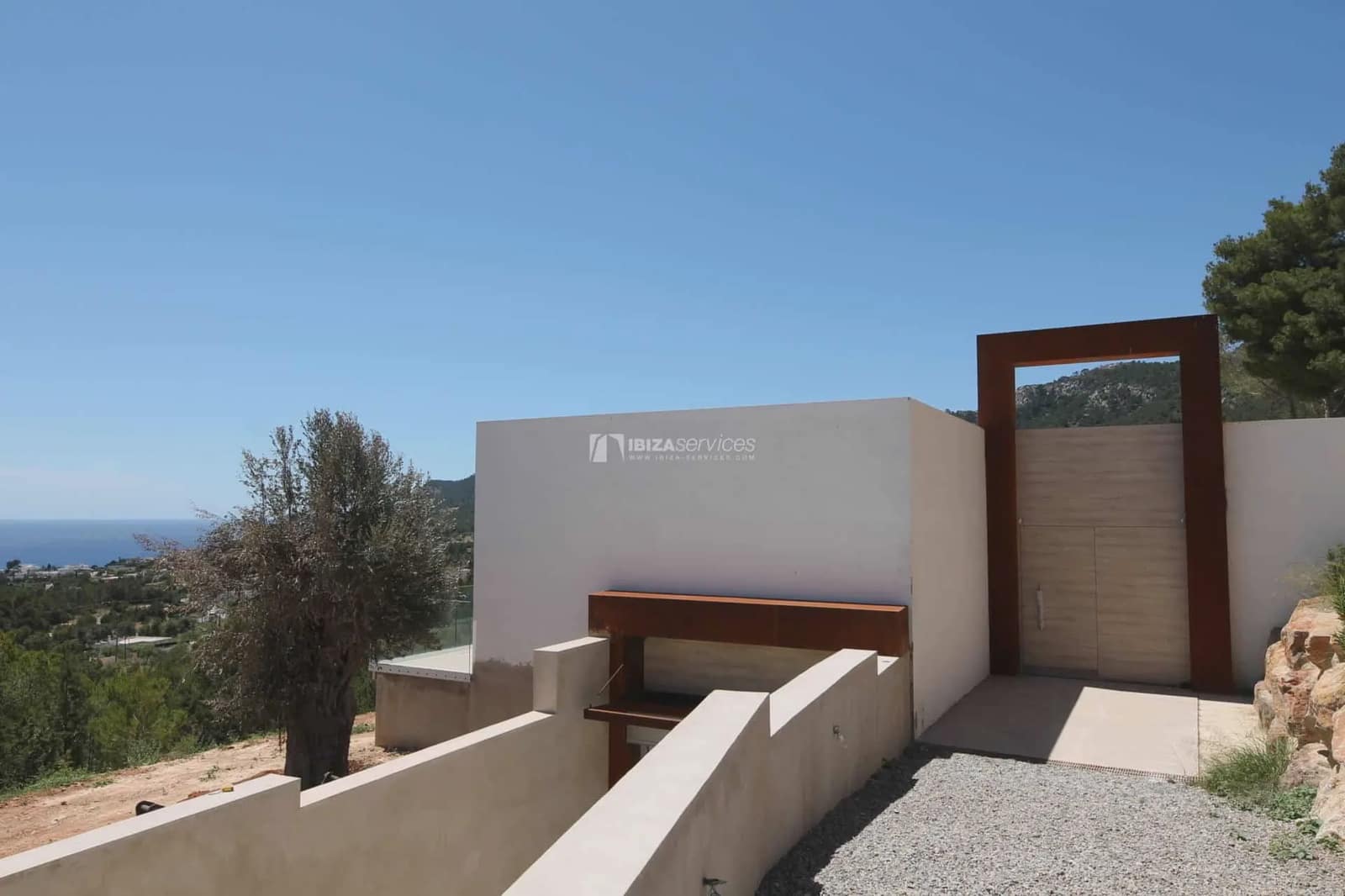 5 soverom Villa til salgs i Es Cubells med svømmebasseng garasje - € 8 500 000 (Ref: 8659761)