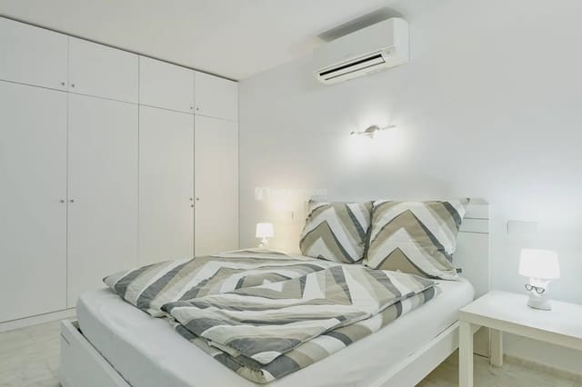 8 slaapkamer Villa voor vakantieverhuur in Santa Eulalia / Santa Eularia met zwembad garage - € 16.800 (Ref: 8659762)