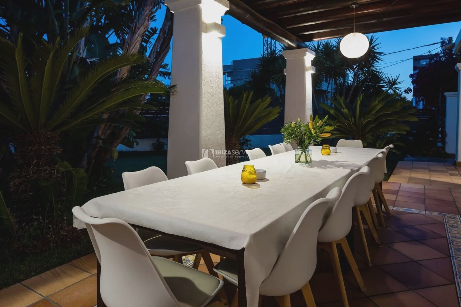 4 camera da letto Villa da affitare come casa vacanza in Nuestra Senora de Jesus con piscina garage - 1.260 € (Rif: 8659764)