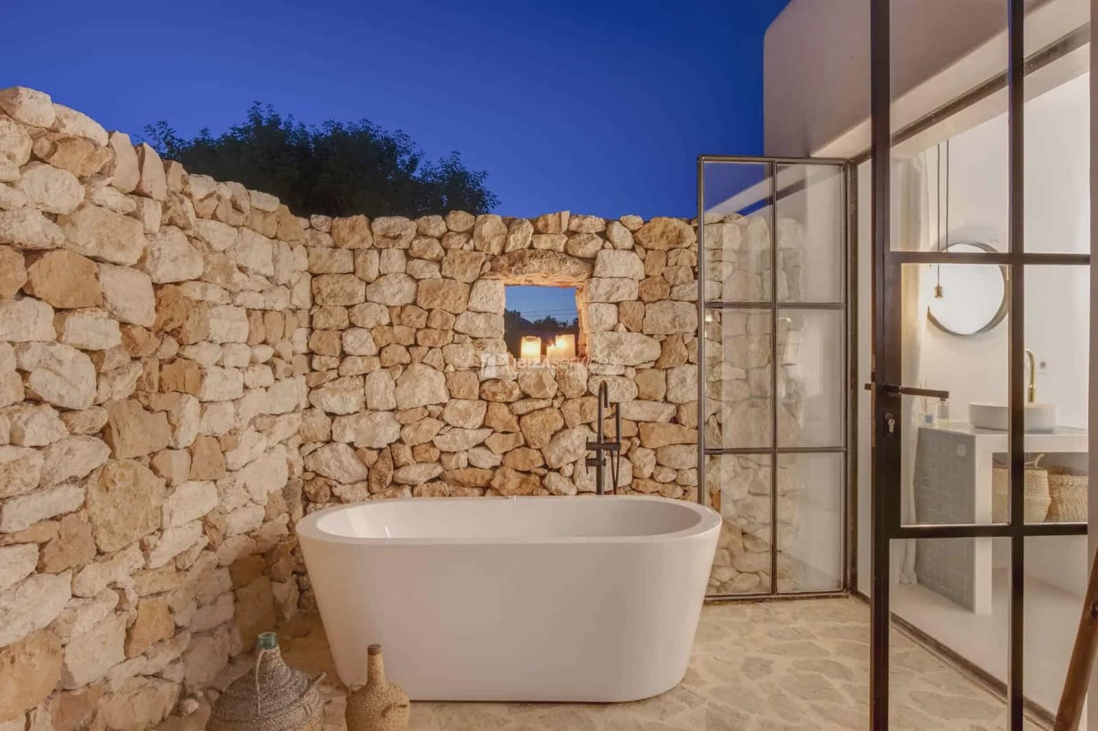 9 bedroom Villa for holiday rental in San Jose / Sant Josep de Sa Talaia with pool garage - € 9,002 (Ref: 8659765)