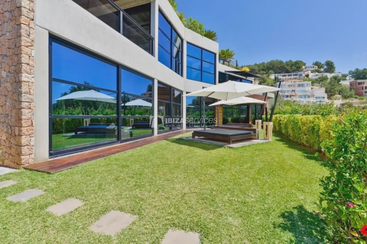 6 bedroom Villa for holiday rental in Can Furnet with pool garage - € 8,995 (Ref: 8659767)