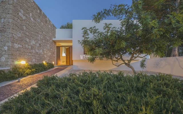 4 slaapkamer Villa voor vakantieverhuur in Can Furnet, Santa Eulalia / Santa Eularia met zwembad - € 3.990 (Ref: 8659769)