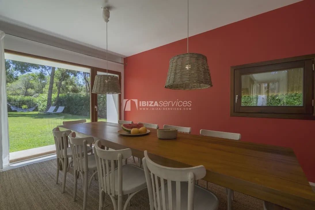   4 soveværelse   ferieVilla i Can Furnet   med   swimmingpool   - € 3.990 (Ref: 8659769)