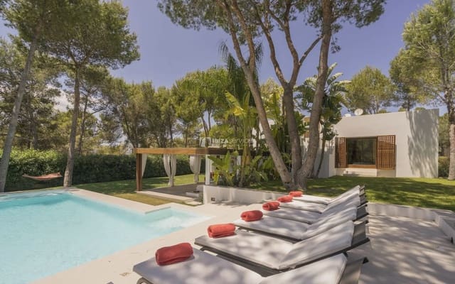 4 slaapkamer Villa voor vakantieverhuur in Can Furnet, Santa Eulalia / Santa Eularia met zwembad - € 3.990 (Ref: 8659769)
