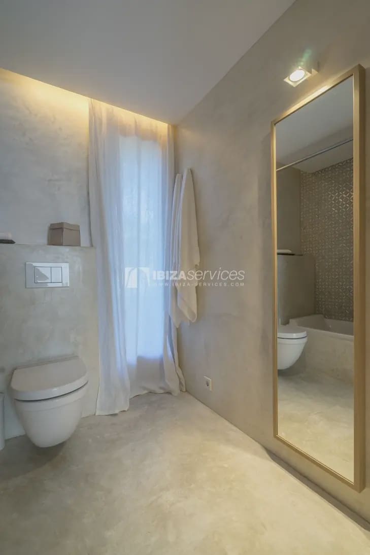   4 soveværelse   ferieVilla i Can Furnet   med   swimmingpool   - € 3.990 (Ref: 8659769)