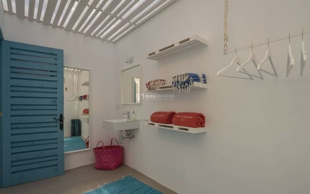 4 slaapkamer Villa voor vakantieverhuur in Can Furnet, Santa Eulalia / Santa Eularia met zwembad - € 3.990 (Ref: 8659769)