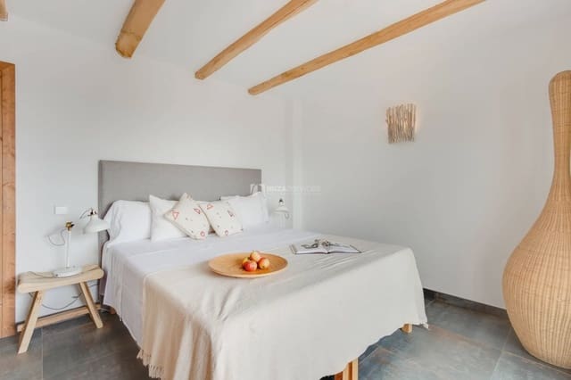 7 makuuhuone Huvila lomavuokrausta paikassa San Jose / Sant Josep de Sa Talaia mukana uima-altaan 
autotalli - 6 615 € (Ref: 8659772)