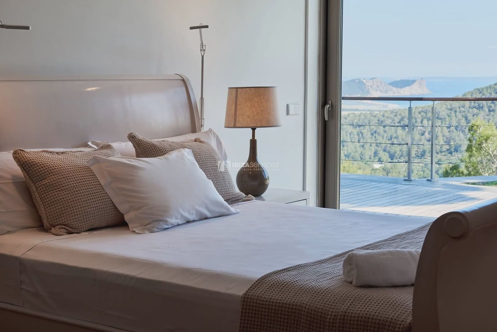 6 quarto Moradia para arrendamento para férias em San Jose / Sant Josep de Sa Talaia com piscina Garagem - 24 990 € (Ref: 8659773)