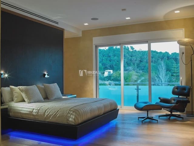 Chalet de 6 habitaciones en Nuestra Señora de Jesus, Santa Eulalia / Santa Eularia en alquiler vacacional - 24.500 € (Ref: 8659776)