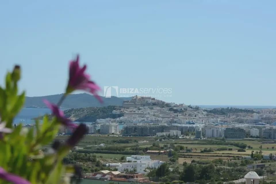 5 sypialnia Willa na kwatery wakacyjne w Nuestra Senora de Jesus z basenem garażem - 9 800 € (Ref: 8659781)