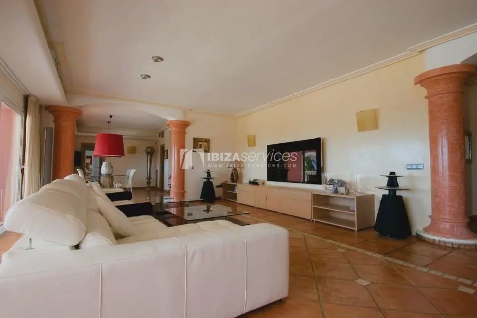 5 sypialnia Willa na kwatery wakacyjne w Nuestra Senora de Jesus z basenem garażem - 9 800 € (Ref: 8659781)