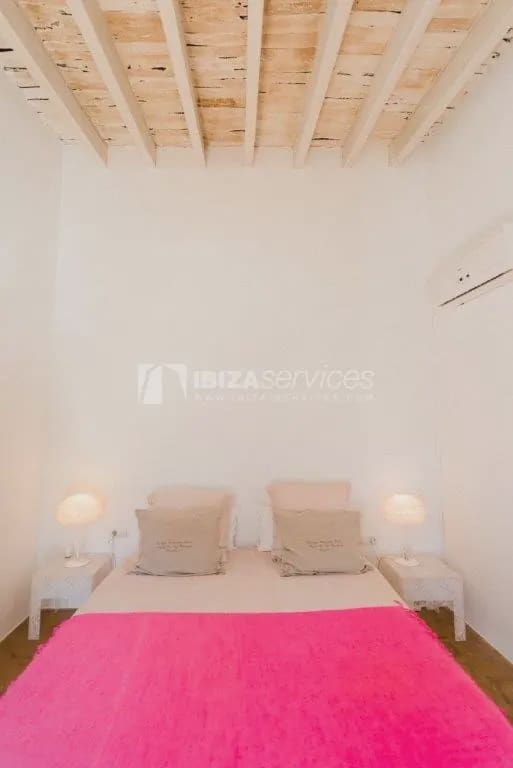 6 Zimmer Ferienvilla in Nuestra Senora de Jesus mit Pool Garage - 8.400 € (Ref: 8659786)