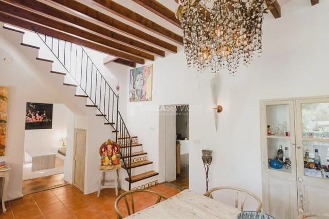 Chalet de 6 habitaciones en Nuestra Señora de Jesus, Santa Eulalia / Santa Eularia en alquiler vacacional con piscina garaje - 8.400 € (Ref: 8659786)