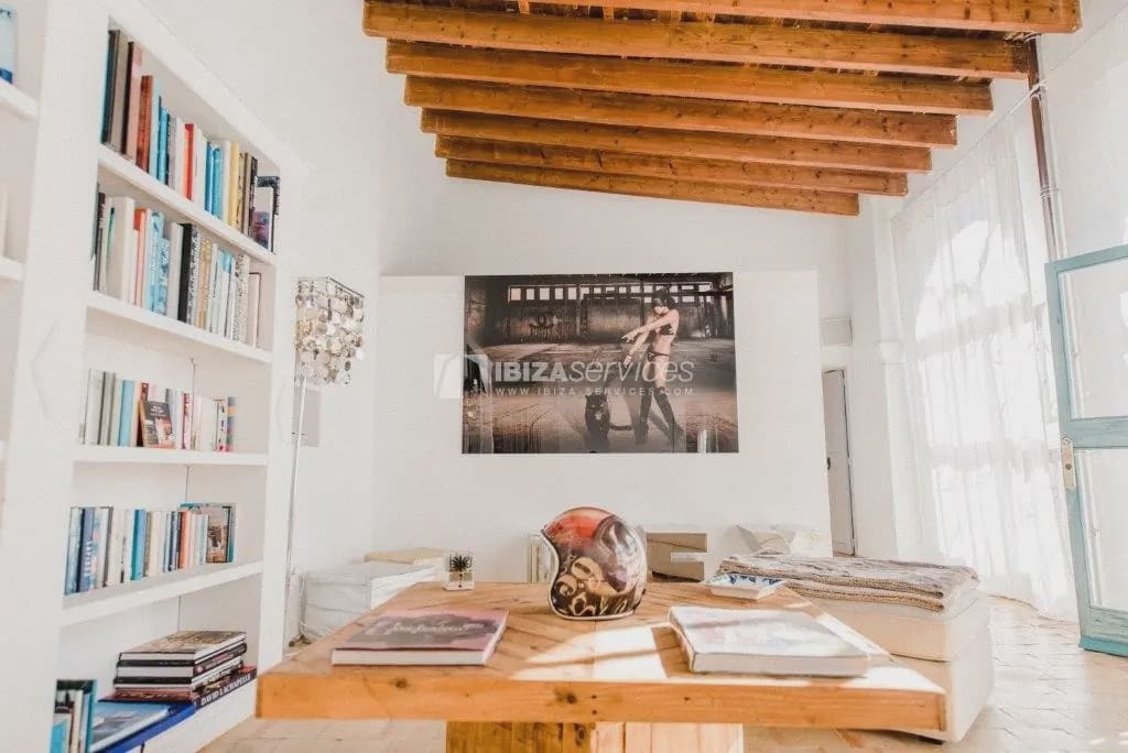 6 Zimmer Ferienvilla in Nuestra Senora de Jesus mit Pool Garage - 8.400 € (Ref: 8659786)