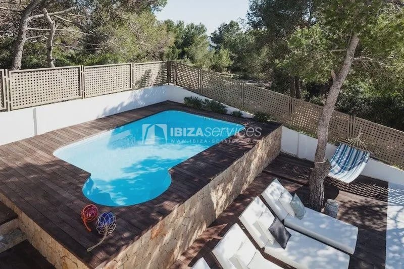 3 soverom Villa til leie i Talamanca med svømmebasseng garasje - € 20 000 (Ref: 8659787)