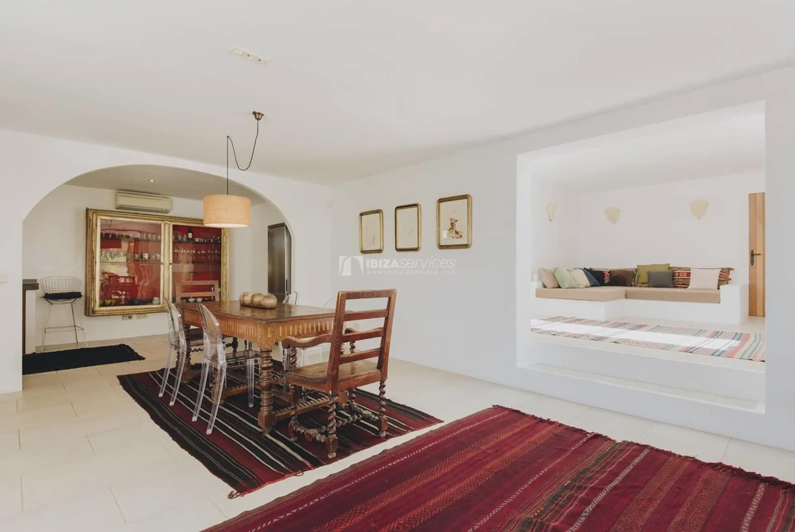 3 soverom Villa til leie i Talamanca med svømmebasseng garasje - € 20 000 (Ref: 8659787)