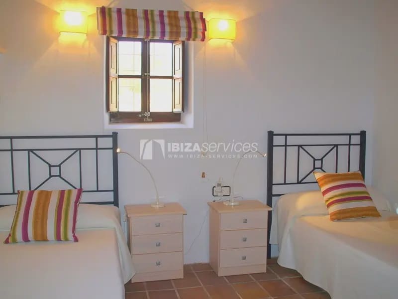 4 bedroom Villa for holiday rental in San Jose / Sant Josep de Sa Talaia with pool garage - € 2,765 (Ref: 8659788)