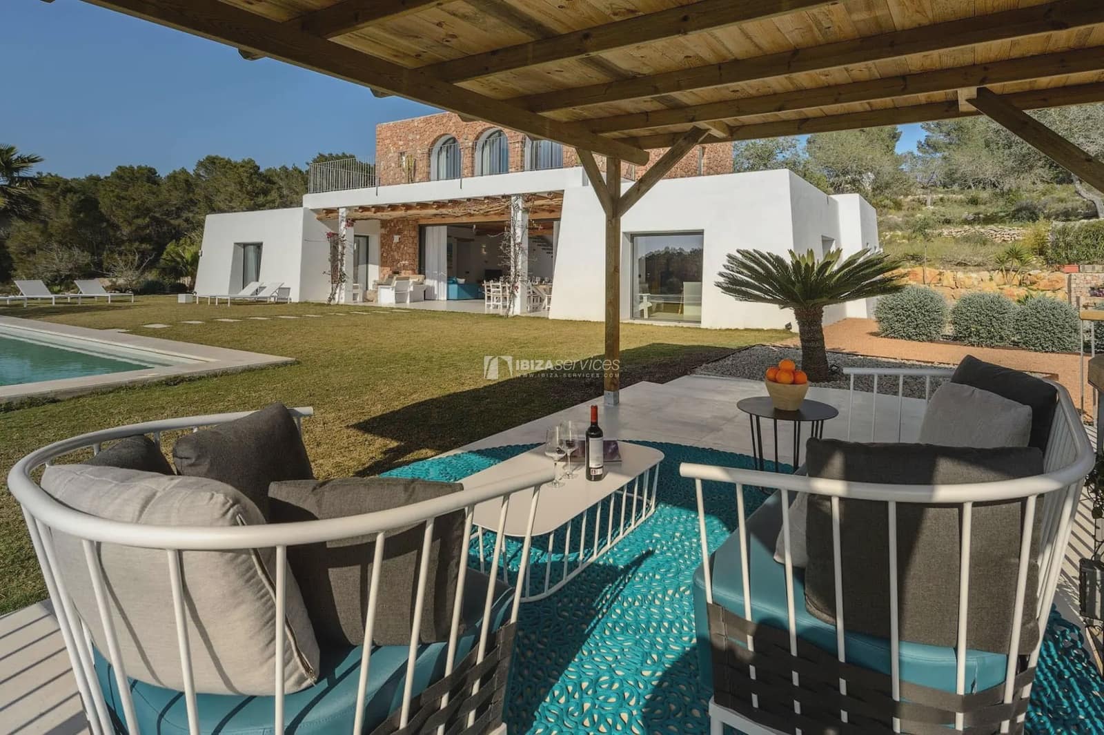 4 quarto Quinta/Casa Rural para arrendamento para férias em Santa Eulalia / Santa Eularia com piscina Garagem - 5 005 € (Ref: 8659792)