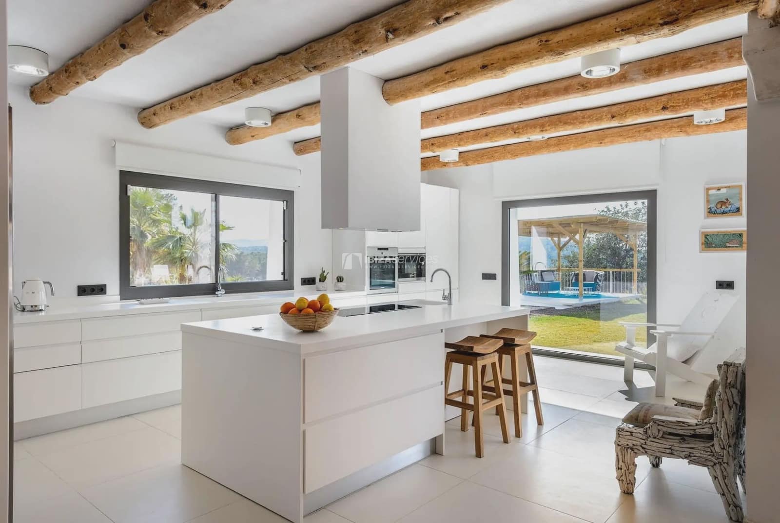 4 quarto Quinta/Casa Rural para arrendamento para férias em Santa Eulalia / Santa Eularia com piscina Garagem - 5 005 € (Ref: 8659792)