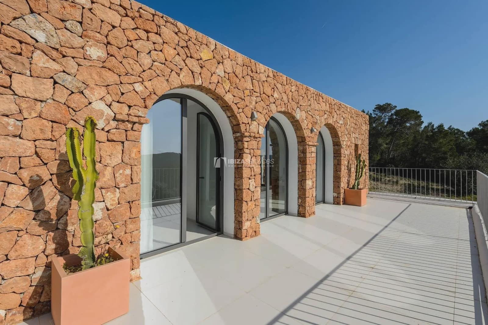 4 quarto Quinta/Casa Rural para arrendamento para férias em Santa Eulalia / Santa Eularia com piscina Garagem - 5 005 € (Ref: 8659792)