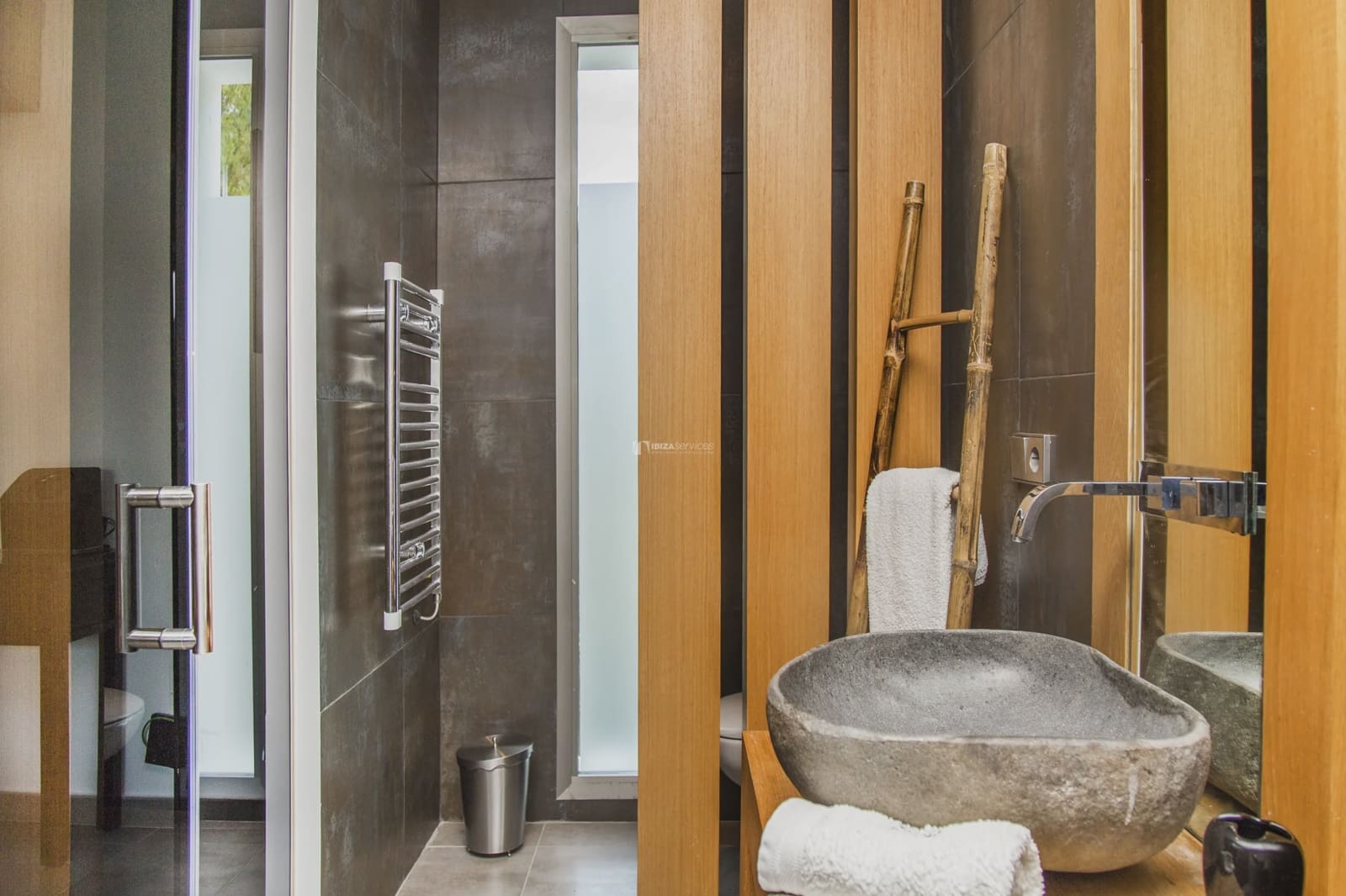 6 camera da letto Villa da affitare come casa vacanza in Roca Llisa con piscina garage - 15.505 € (Rif: 8659794)