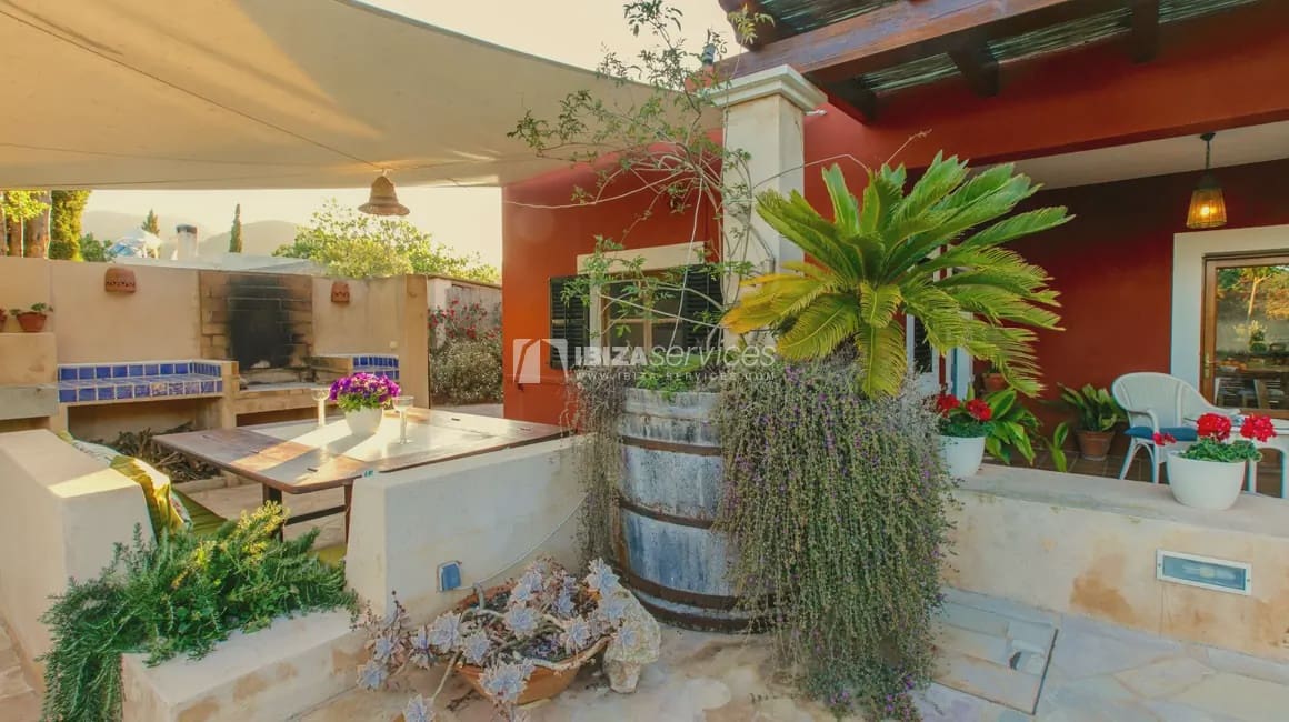 3 slaapkamer Villa voor vakantieverhuur in San Jose / Sant Josep de Sa Talaia met zwembad garage - € 2.275 (Ref: 8659796)