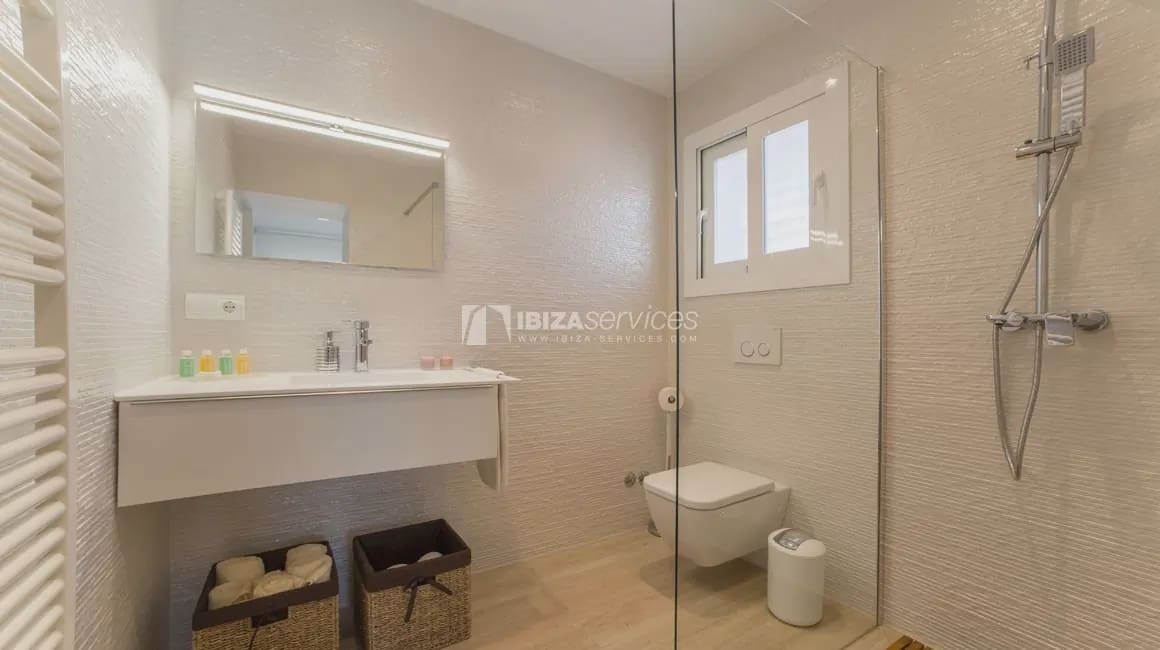 5 sovrum Villa för semesterbostäder i Sant Rafael de Sa Creu med pool garage - 4 802 € (Ref: 8659798)