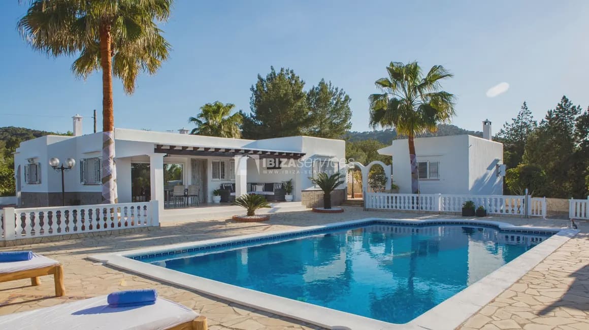 5 sovrum Villa för semesterbostäder i Sant Rafael de Sa Creu med pool garage - 4 802 € (Ref: 8659798)