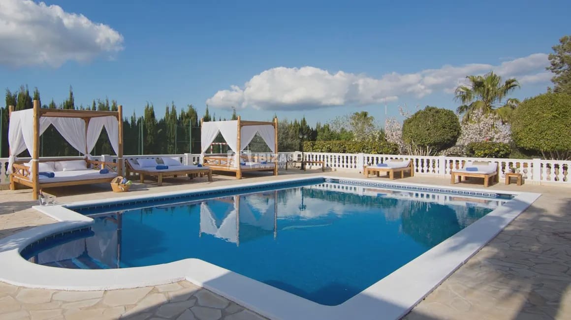 5 sovrum Villa för semesterbostäder i Sant Rafael de Sa Creu med pool garage - 4 802 € (Ref: 8659798)