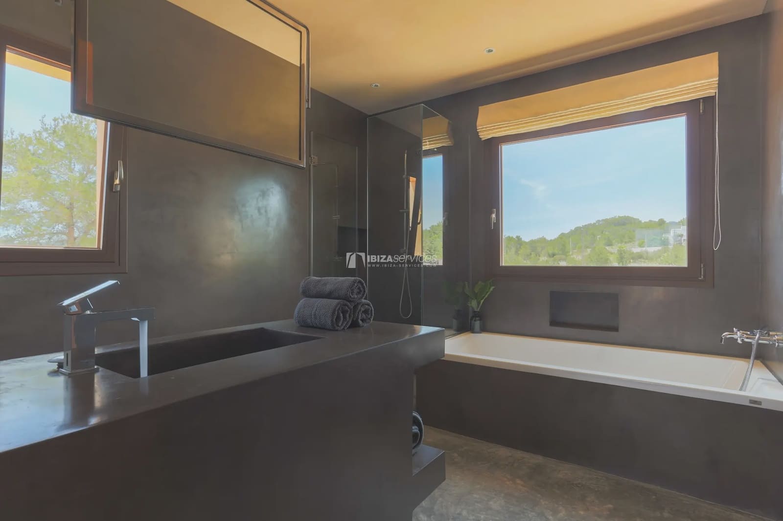 6 quarto Moradia para arrendamento para férias em Sant Agusti des Vedra com piscina Garagem - 7 700 € (Ref: 8659800)