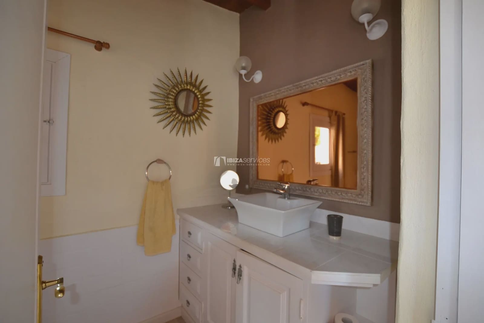 Villa/Maison de 4 chambres de location de vacances à Sant Jordi de Ses Salines avec piscine garage - 3 360 € (Ref: 8659802)