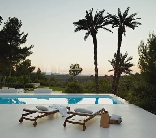   5 soveværelse   ferieVilla i Sant Rafael de Sa Creu     - € 29.995 (Ref: 8659804)