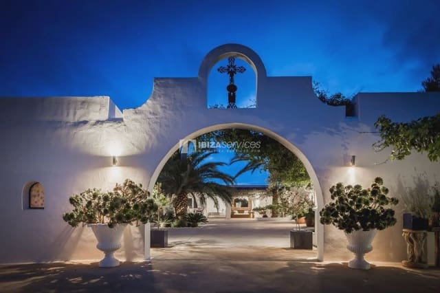 6 quarto Moradia para arrendamento para férias em Ibiza / Eivissa cidade com Garagem - 14 980 € (Ref: 8659808)