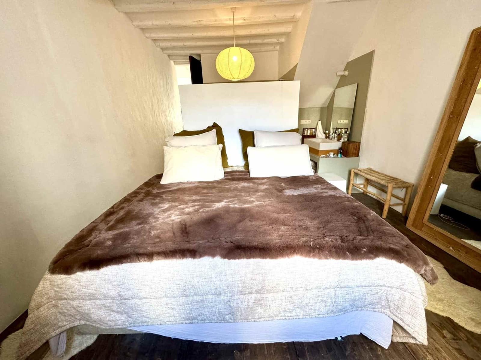 2 bedroom Apartment for sale in Ibiza / Eivissa town - € 1,050,000 (Ref: 8659809)