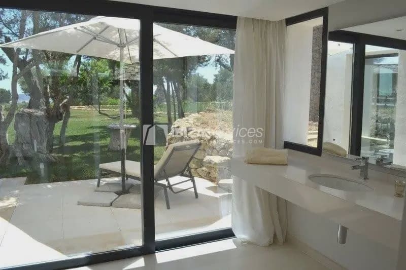 4 slaapkamer Villa voor vakantieverhuur in San Jose / Sant Josep de Sa Talaia met garage - € 12.495 (Ref: 8659811)