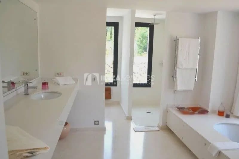 4 slaapkamer Villa voor vakantieverhuur in San Jose / Sant Josep de Sa Talaia met garage - € 12.495 (Ref: 8659811)