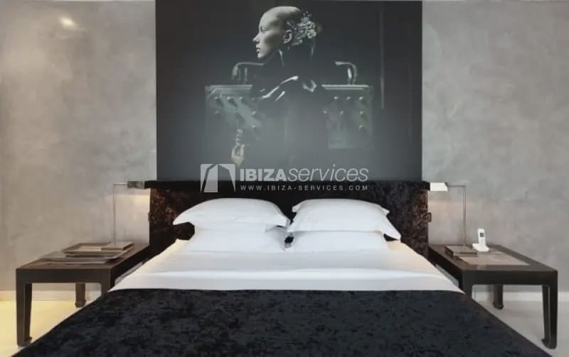 6 Zimmer Ferienvilla in Cala Jondal mit Garage - 8.260 € (Ref: 8659812)