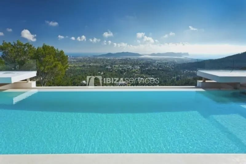 6 Zimmer Ferienvilla in Cala Jondal mit Garage - 8.260 € (Ref: 8659812)