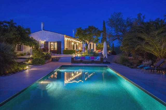 4 slaapkamer Finca/Landhuis voor vakantieverhuur in Santa Gertrudis de Fruitera, Santa Eulalia / Santa Eularia - € 3.990 (Ref: 8659813)