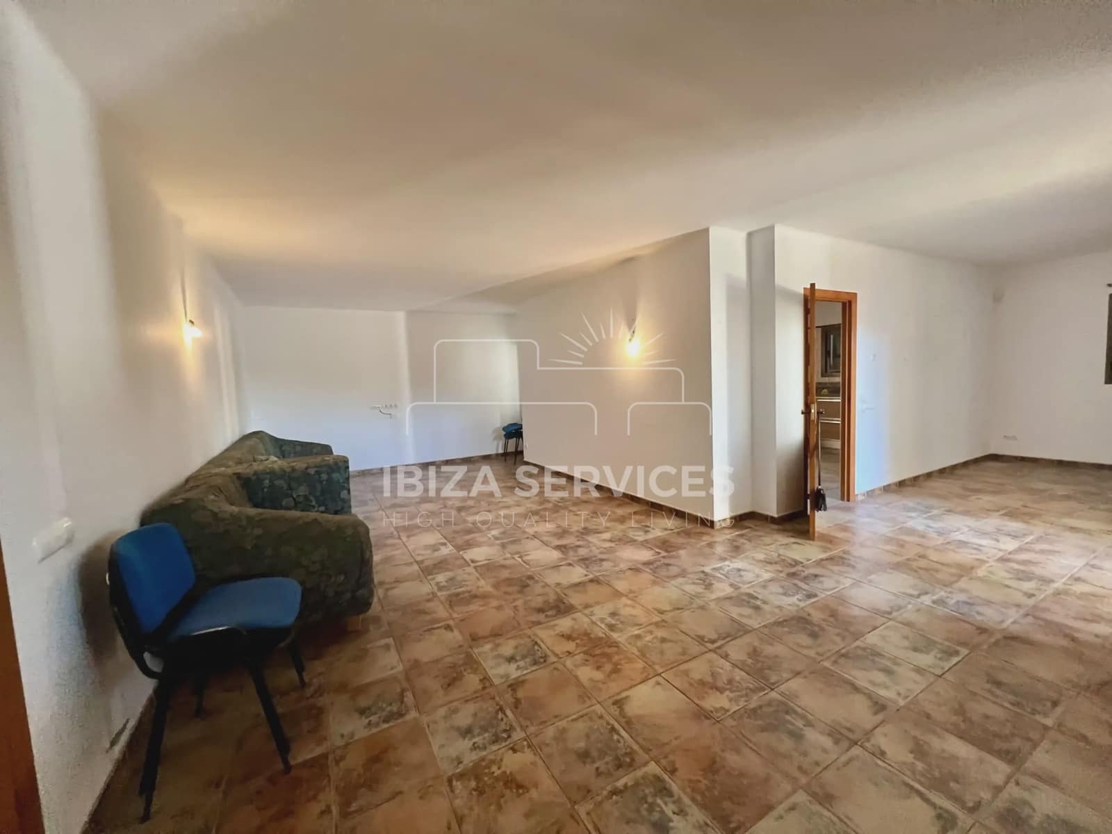 3 chambre Villa/Maison à vendre à Sant Jordi de Ses Salines avec piscine garage - 1 890 000 € (Ref: 8659829)