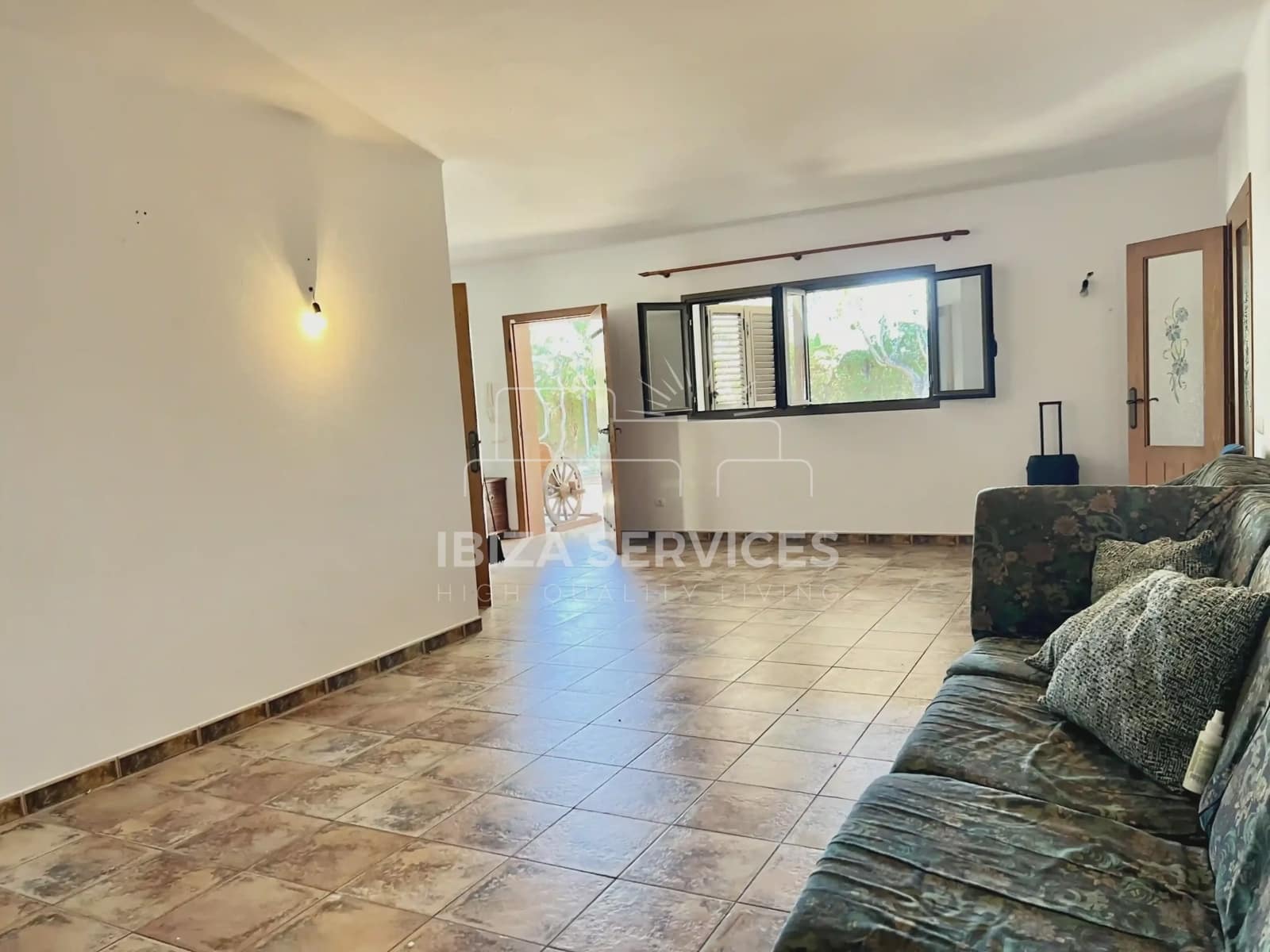 3 chambre Villa/Maison à vendre à Sant Jordi de Ses Salines avec piscine garage - 1 890 000 € (Ref: 8659829)